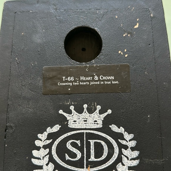 Sid Dickens Retired “Heart and Crown” Memory Block Tile T-66 - Picture 8 of 8